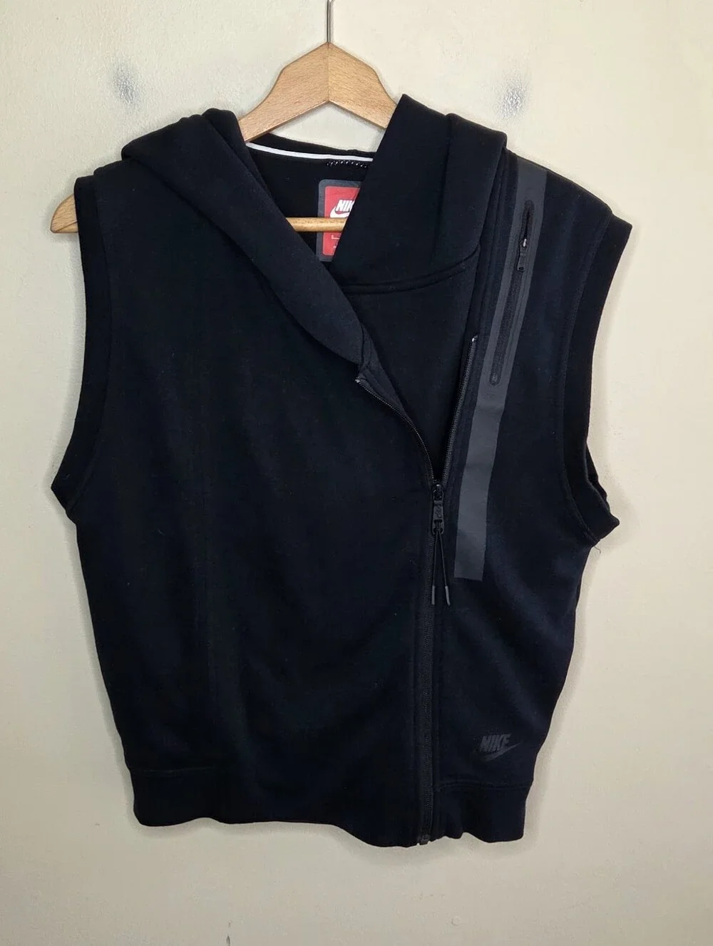 Nike Black Tech Fleece Asymmetrical Zip Hooded Vest Size Small Sporty Athletic